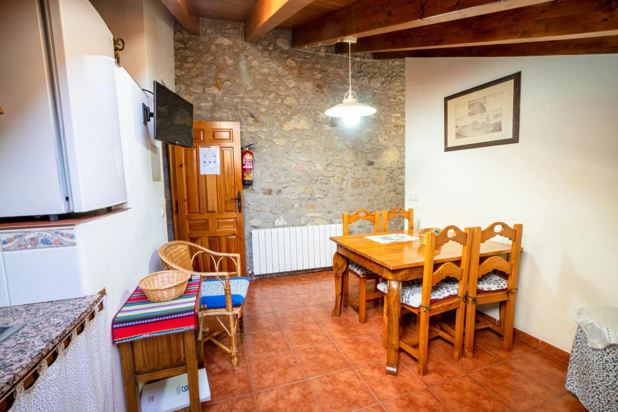 Casa Enduella Guest House Morella Exterior photo