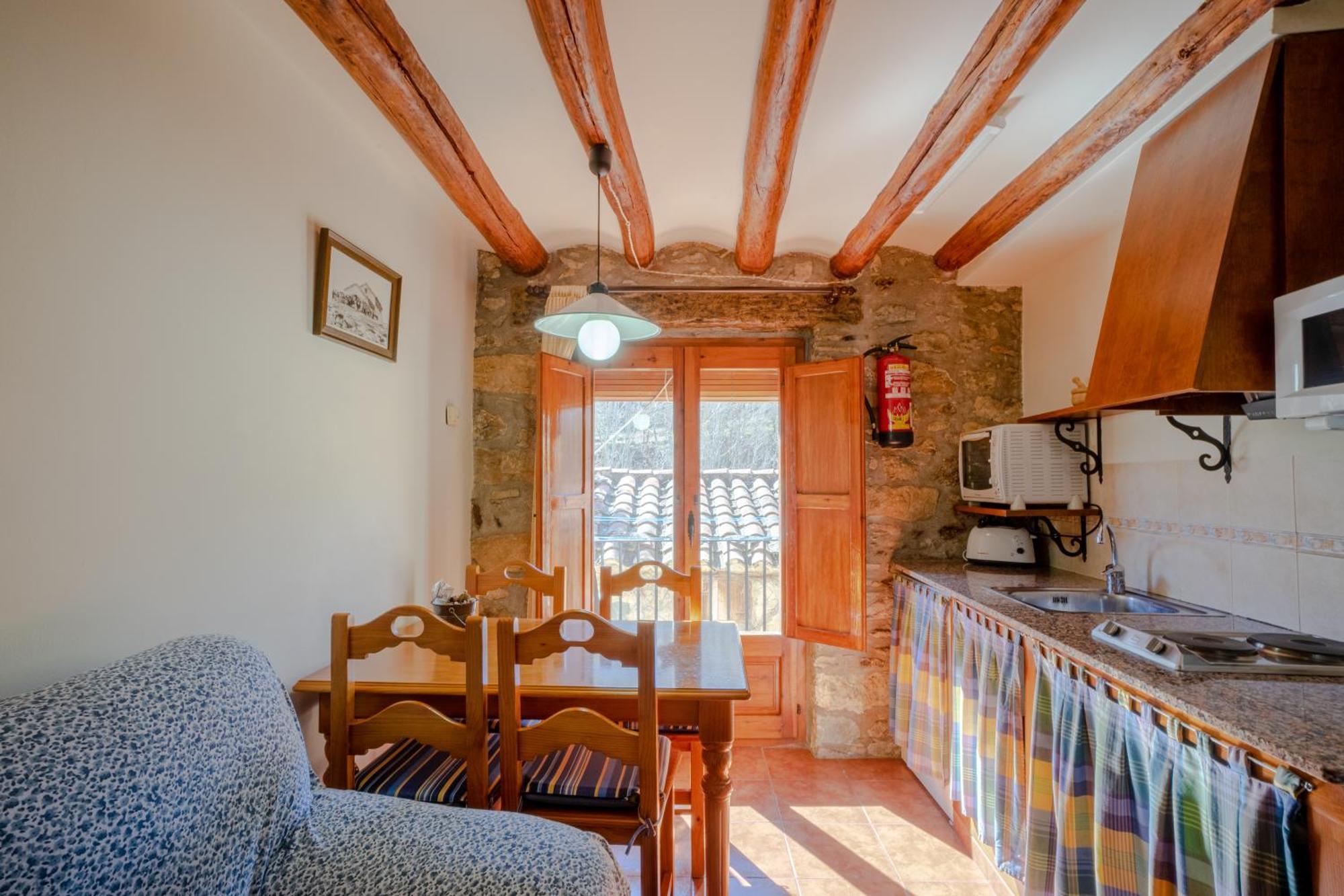 Casa Enduella Guest House Morella Exterior photo